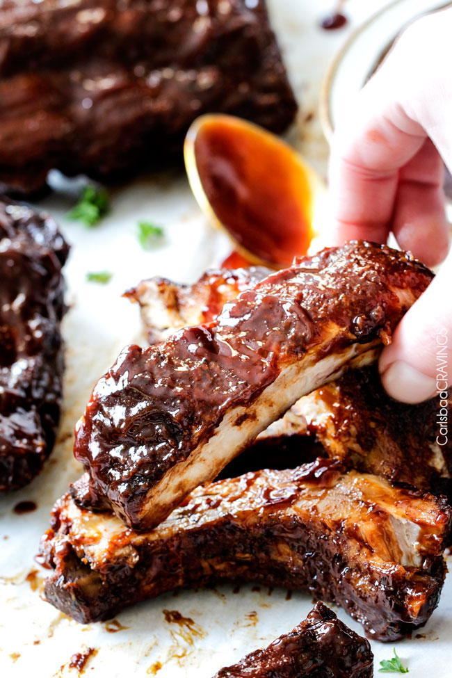 FALL OFF THE BONE SLOW COOKER BARBECUE RIBS - loversrecipes