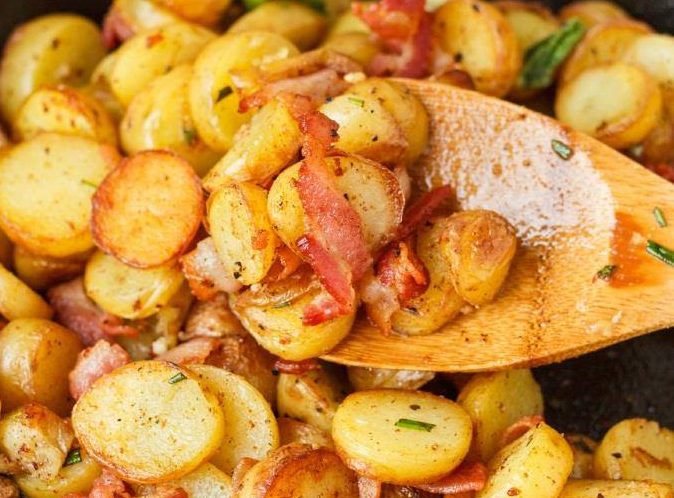 Pan-Fried Fingerling Potatoes with Bacon – The Cookie Writer