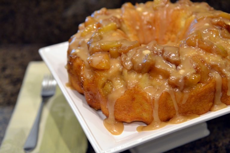 Apple Pie Cake recipe from Betty Crocker