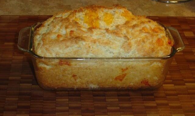 RED LOBSTER’S CHEESE BISCUIT (IN A LOAF)