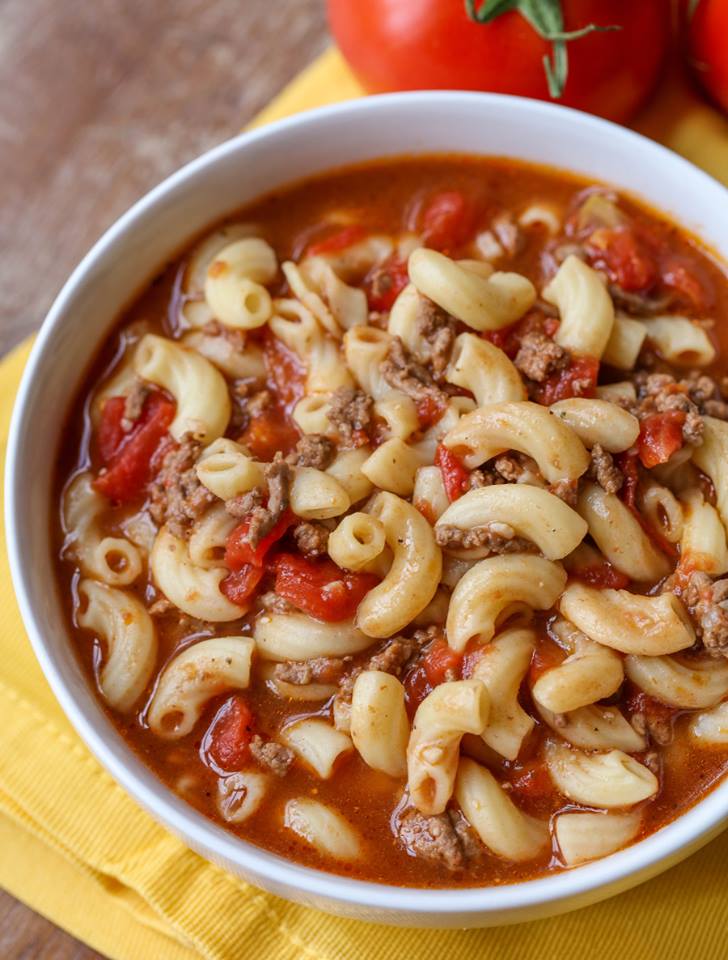 Beef & Tomato Macaroni Soup