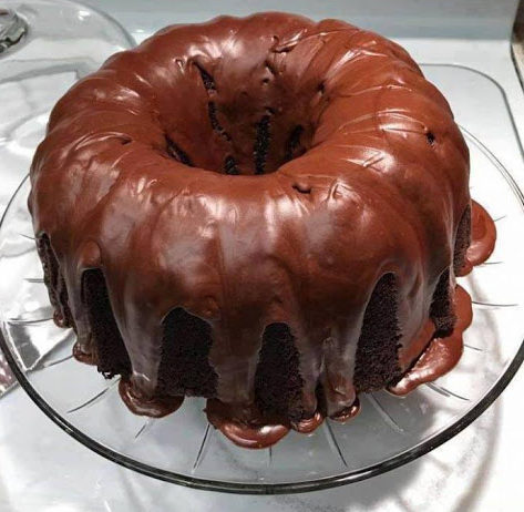 AWESOME CHOCOLATE CAKE