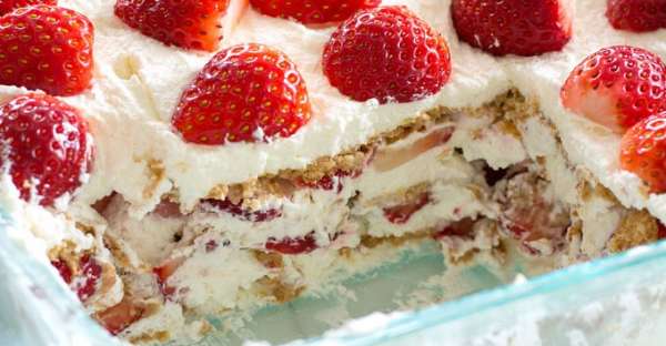 Fresh Strawberry and Whipping Cream No Bake Cake