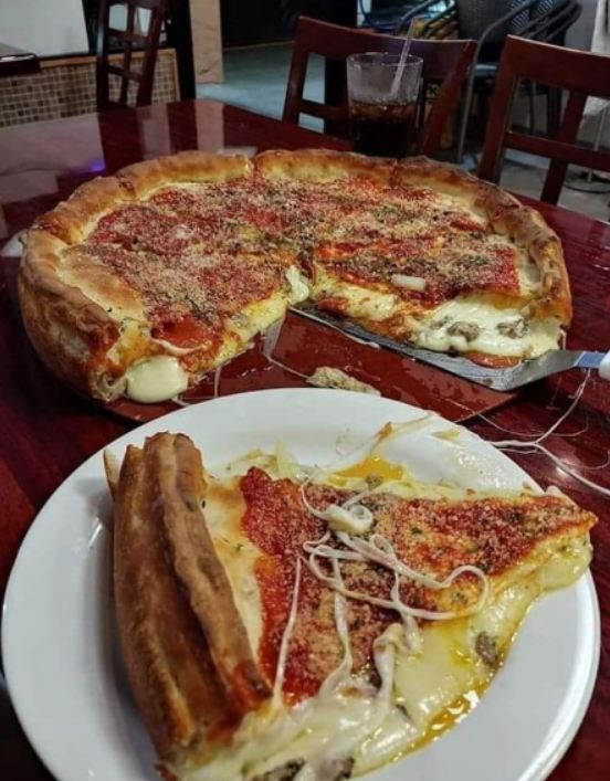 HOMEMADE CHICAGO STYLE DEEP DISH PIZZA – loversrecipes